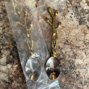 Good branch teaspoon set of 4 brand new